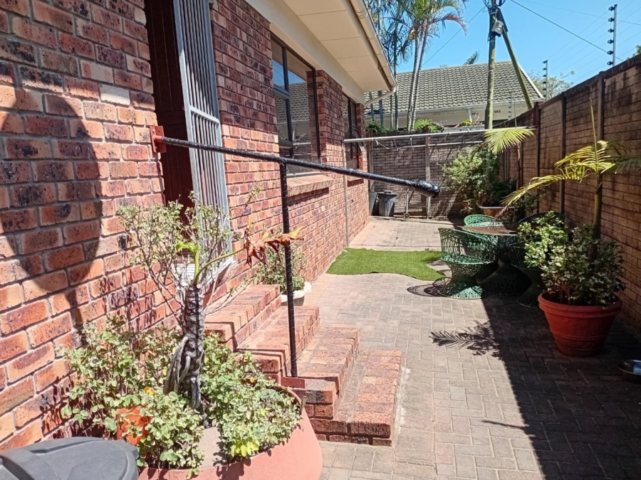 To Let 3 Bedroom Property for Rent in Blue Bend Eastern Cape